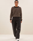 Lew black pants, Jet black