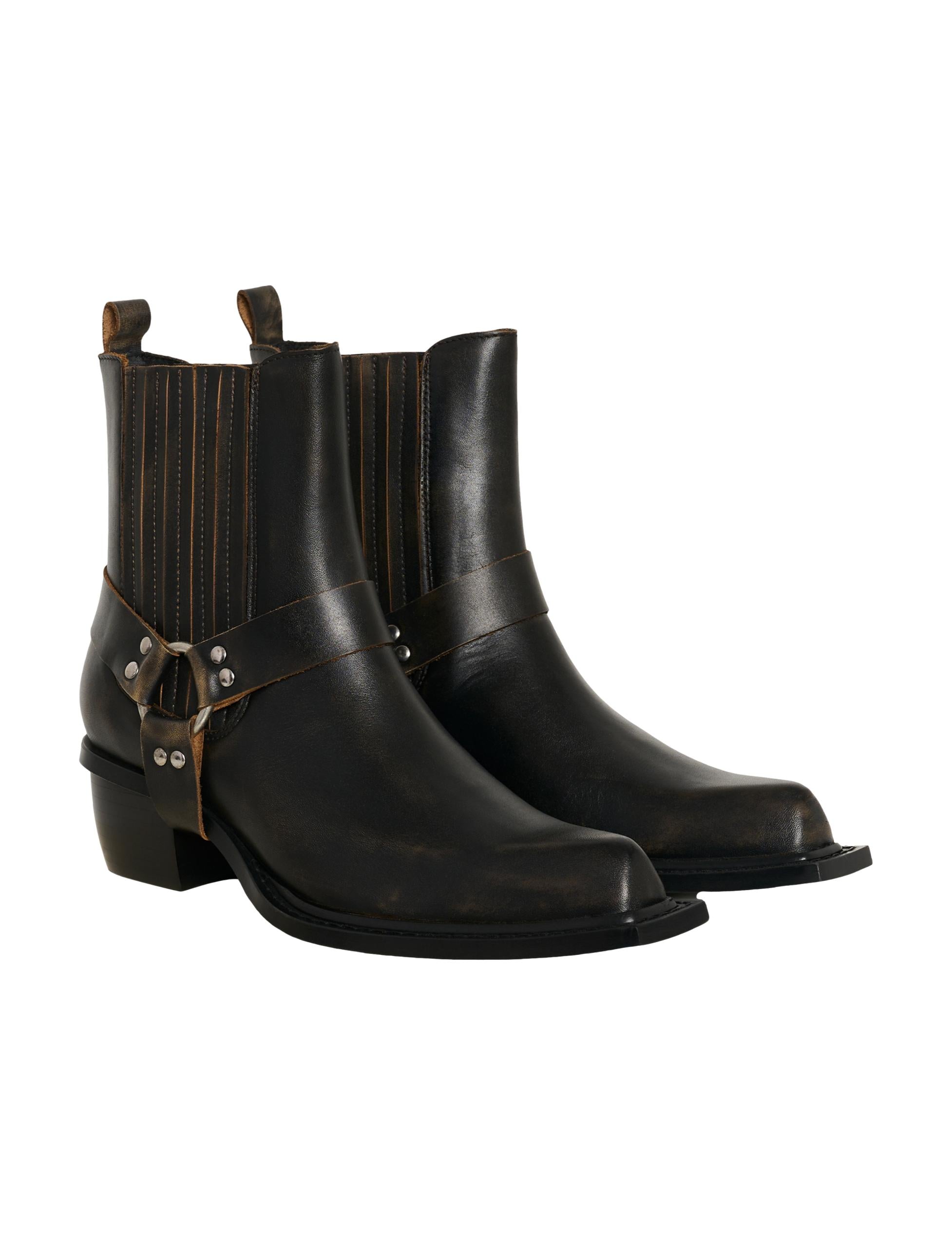 GZvelenda boots, Vintage brown