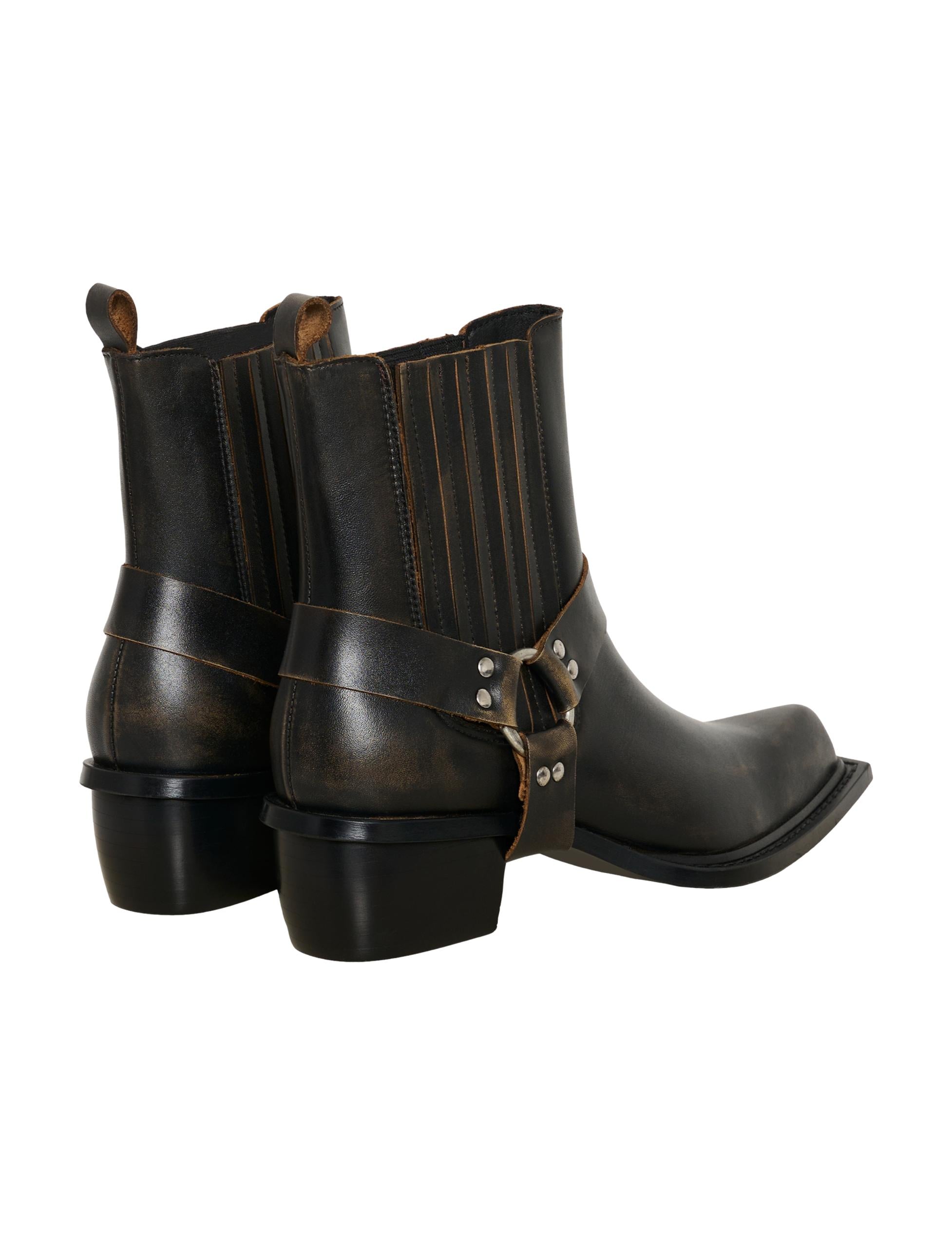 GZvelenda boots, Vintage brown