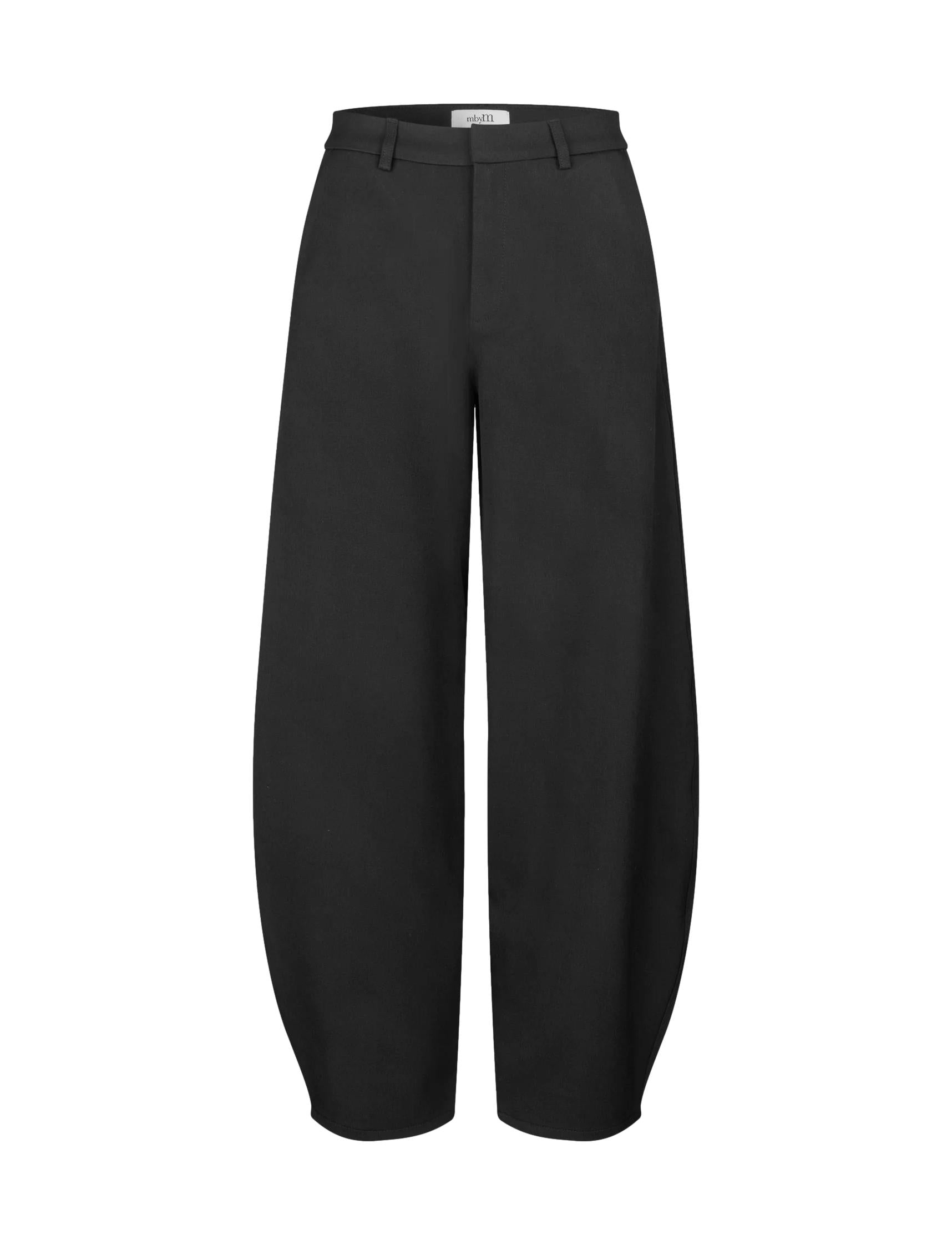 Silira-M, Black