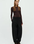 Silira-M, Black