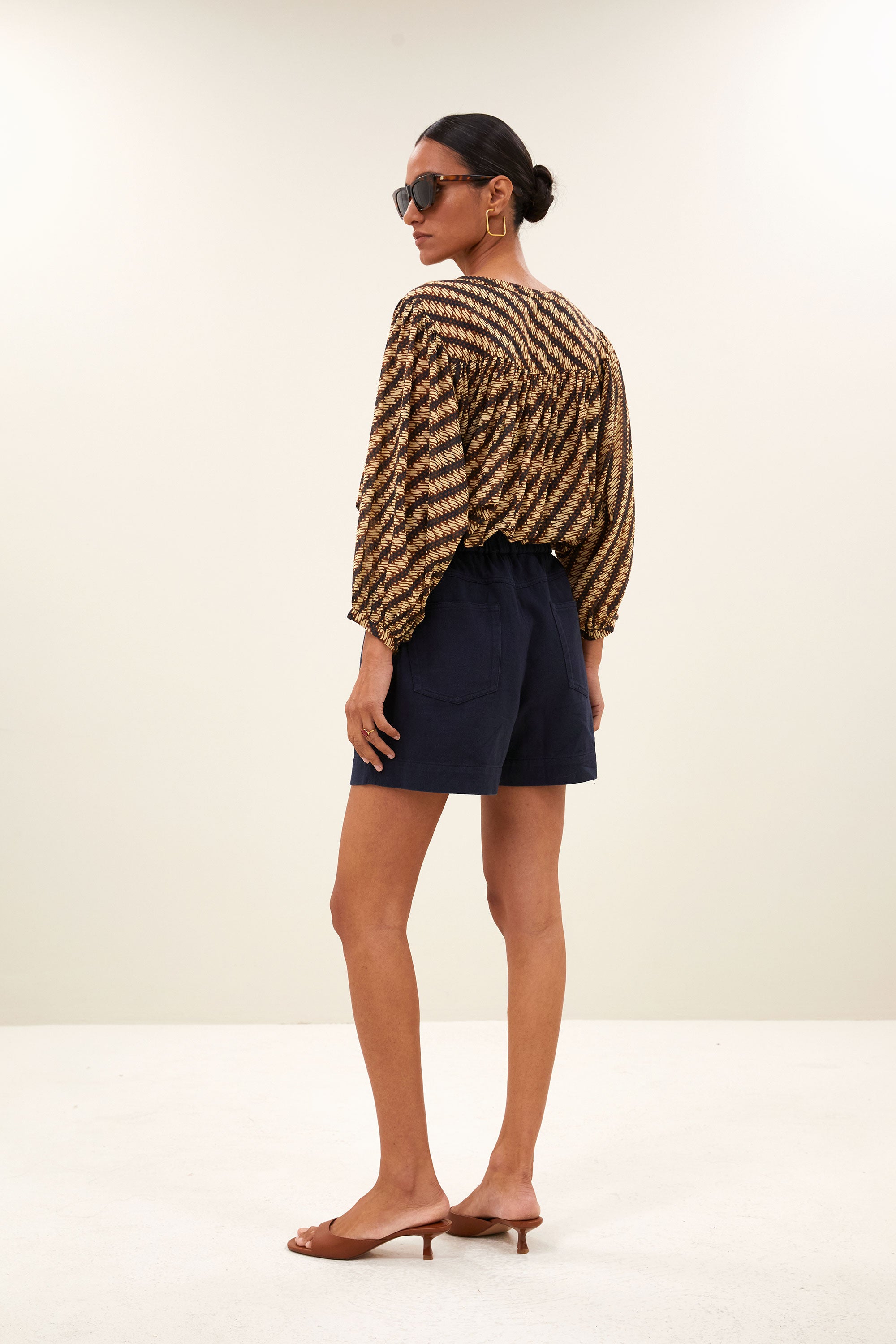 Leon twill short, captain blue