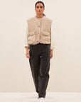 Maggie sleeveless jacket, Dark sand