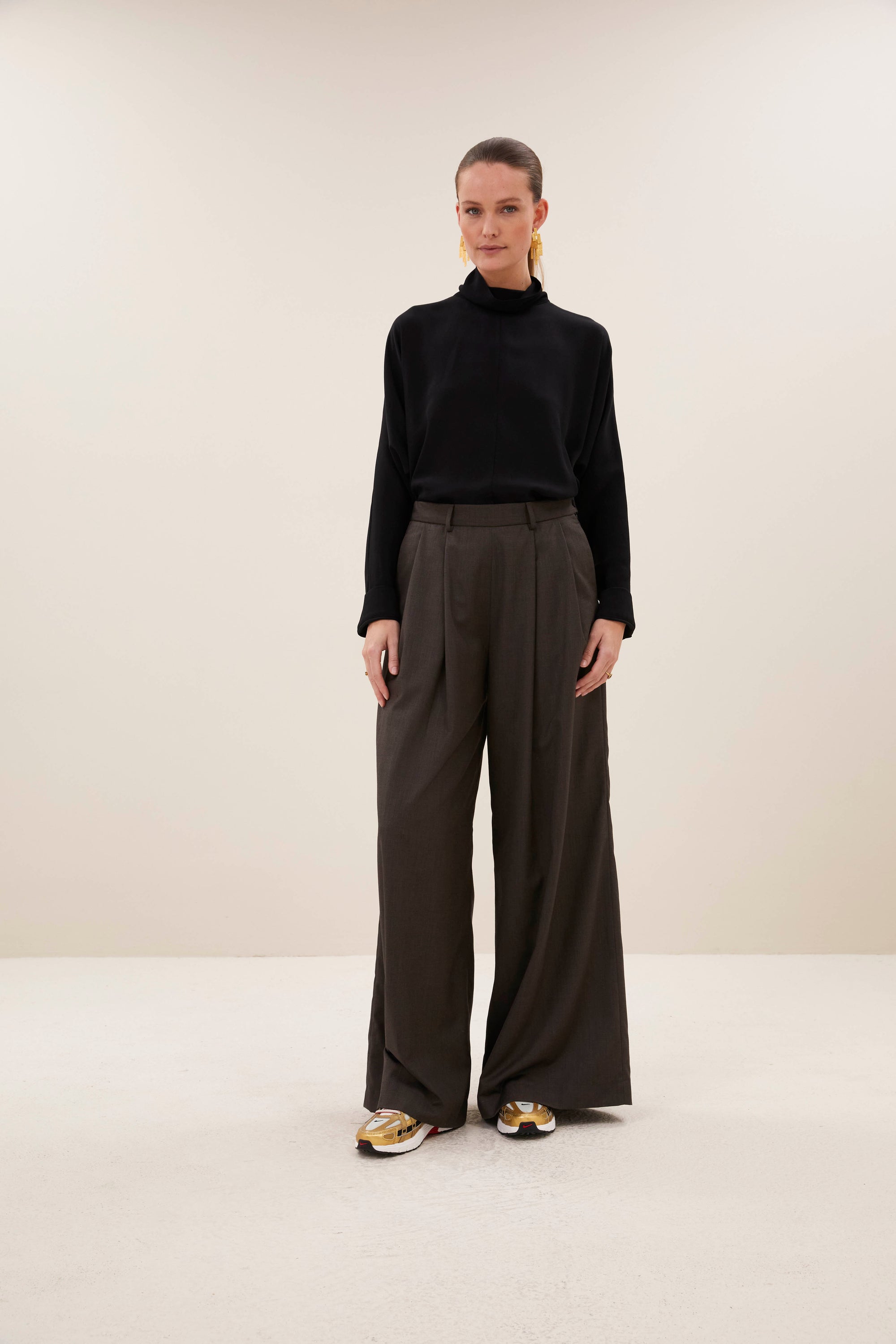 Ien viscose blouse, Jet black