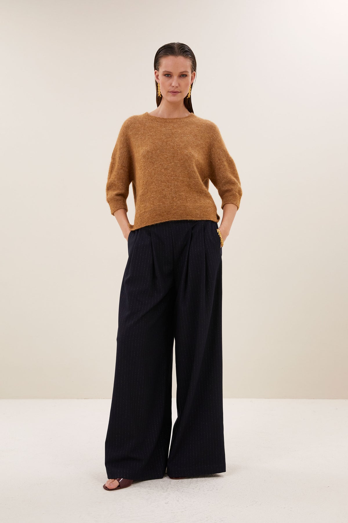 Molly sparkle pullover, camel