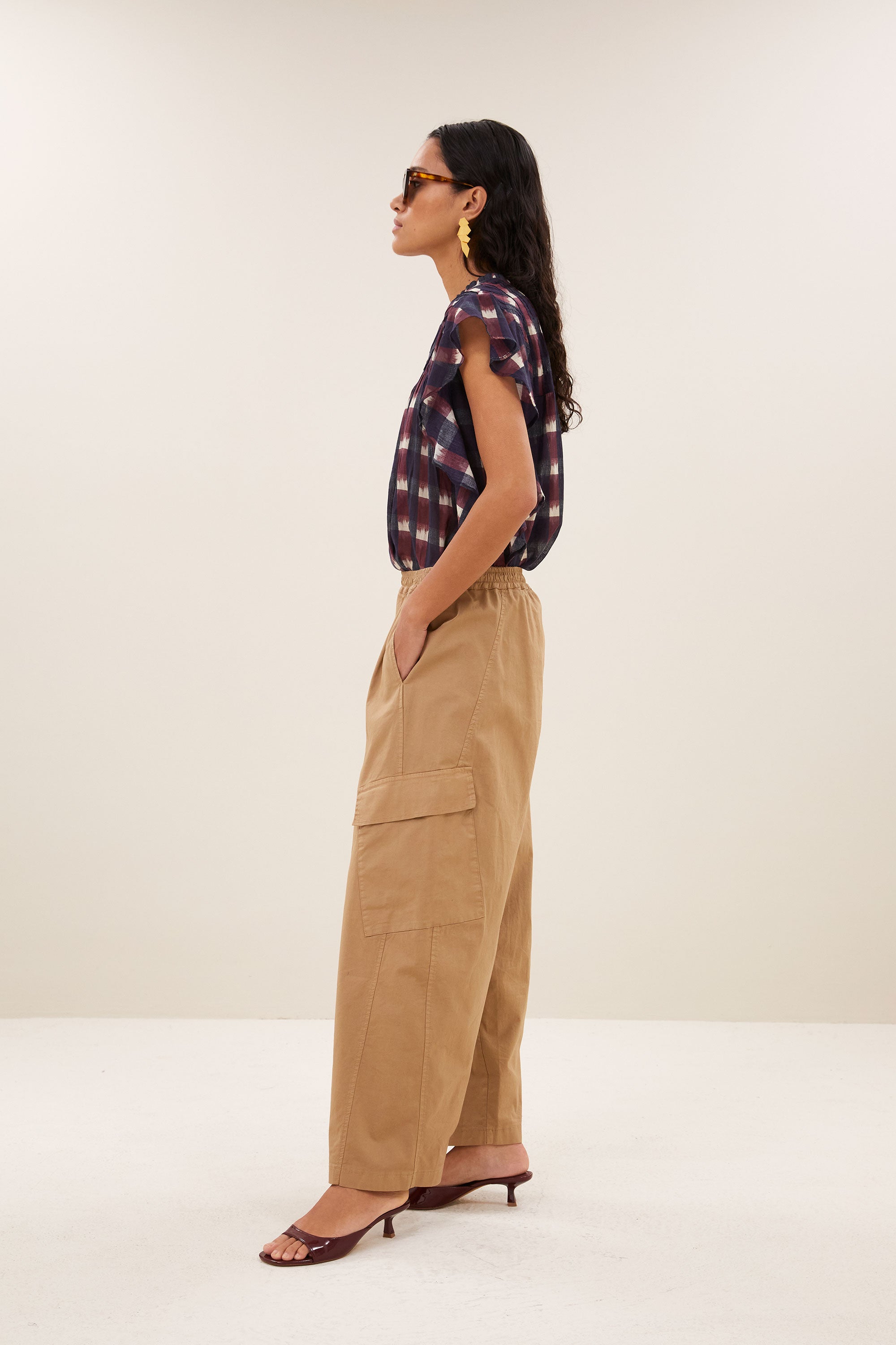 Matcha pants, Camel
