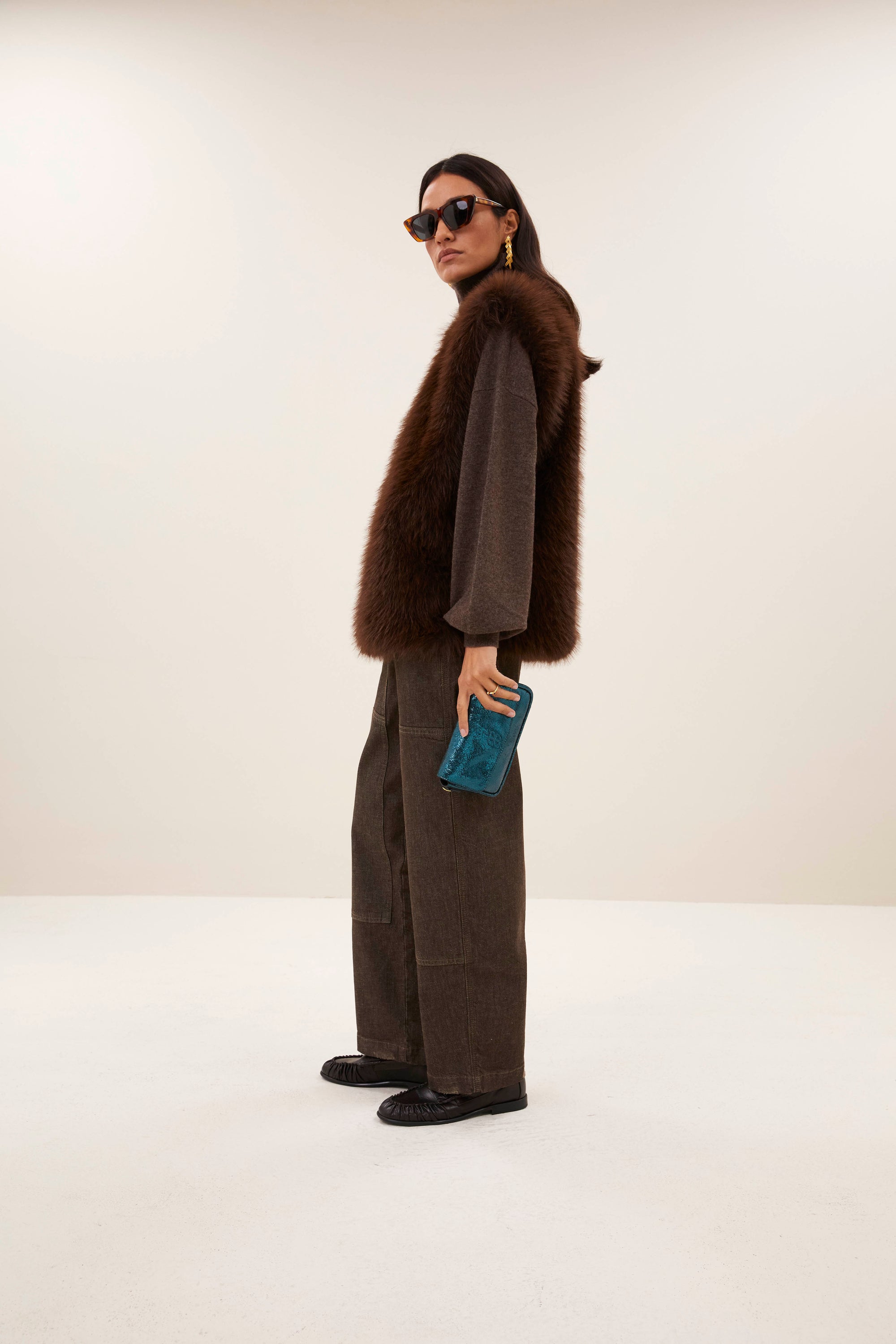 Mona faux fur gilet, Dark brown