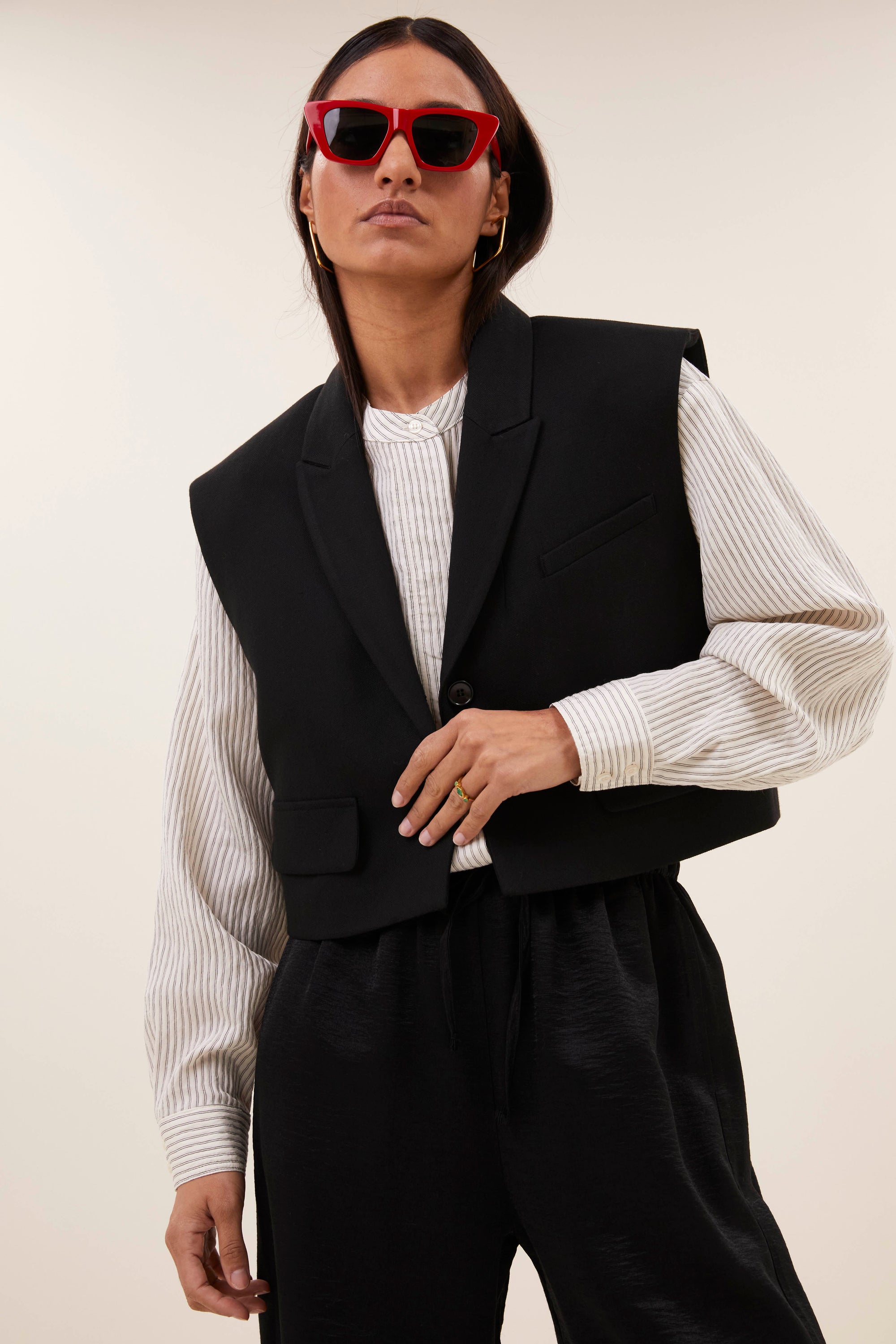Bobi herringbone gilet, Black