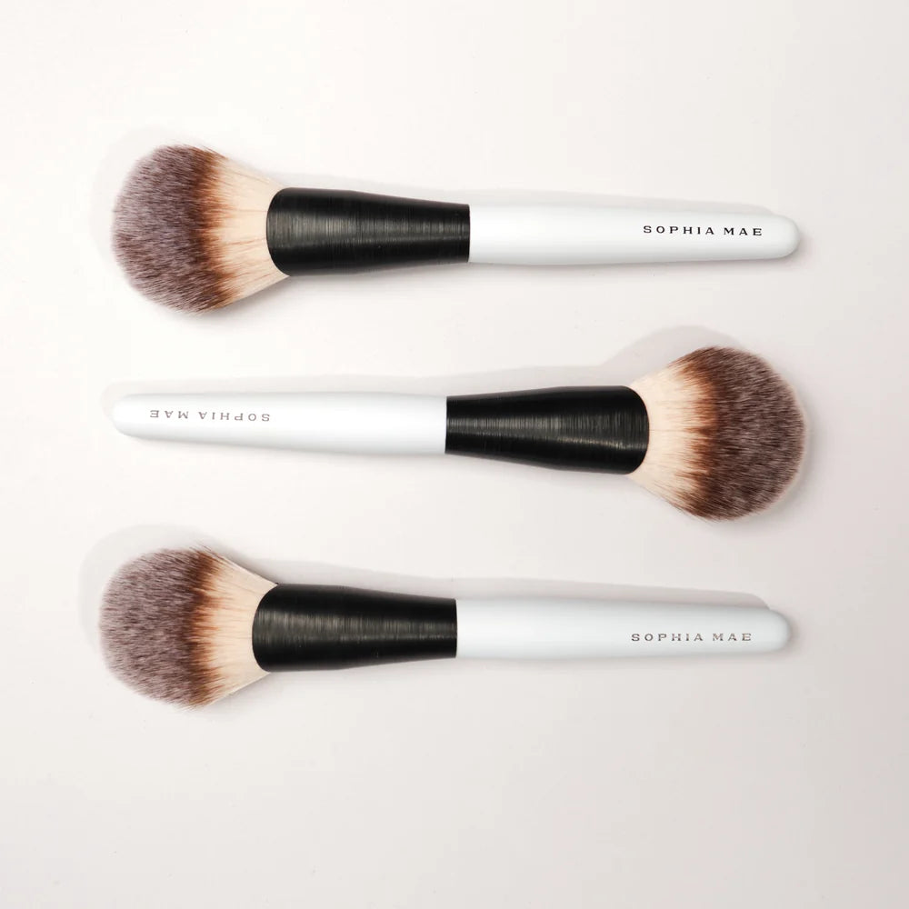 BRONZER BRUSH