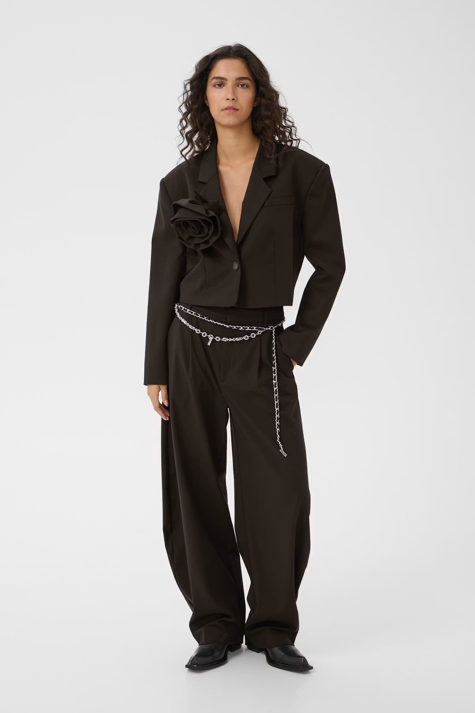 GZcallia MW barrel pants, Ganache