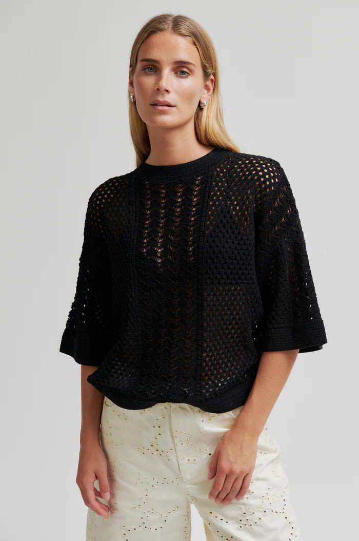 Deya Knit O-Neck, Black