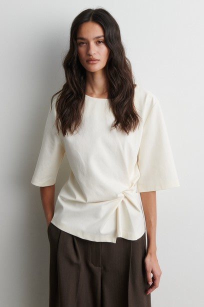 Arkai Drape Tee, Eggnog