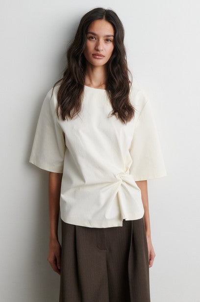 Arkai Drape Tee, Eggnog