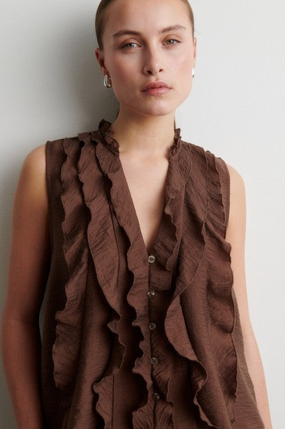 Rayna Frill Top, Carafe