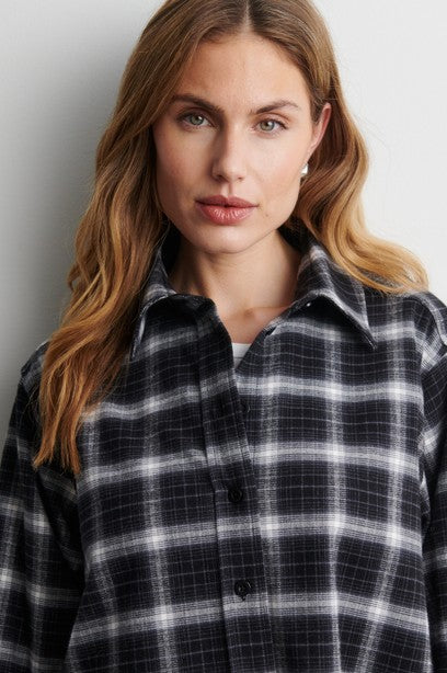 Genola Shirt, Black