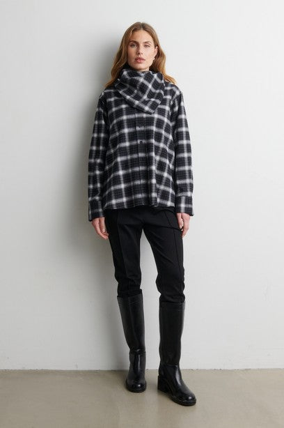 Genola Scarf, Black