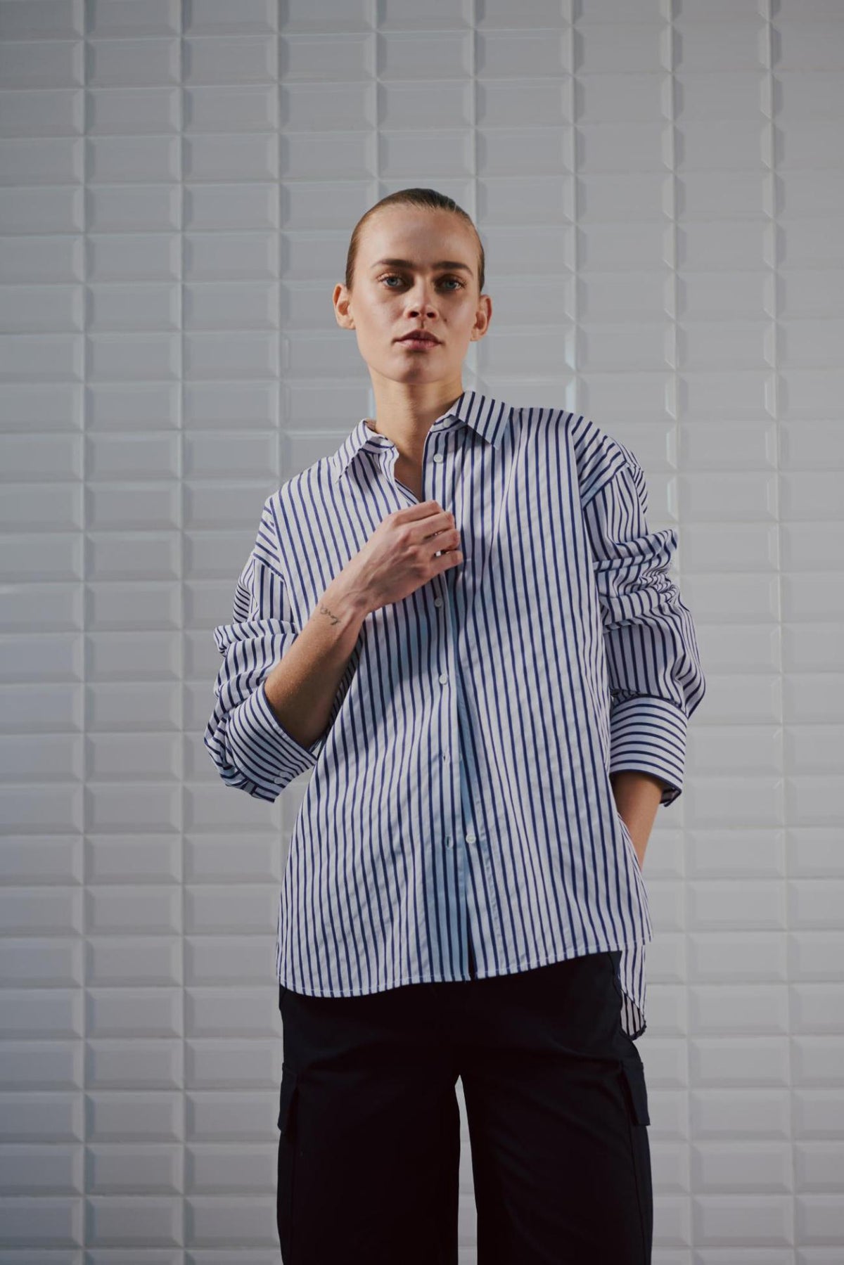 WBLFenja LS Stripe Shirt, White Navy Pinstripe
