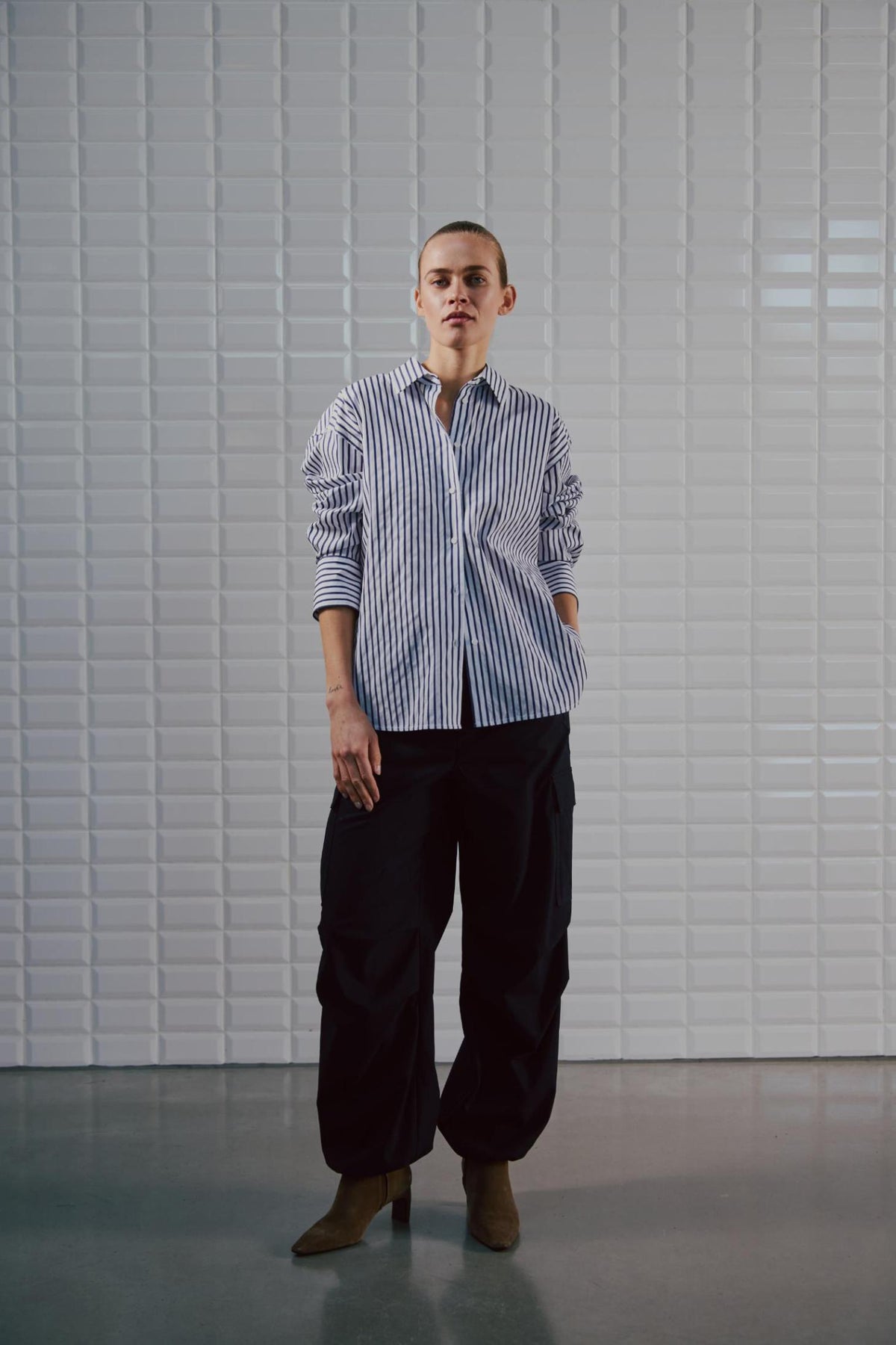 WBLFenja LS Stripe Shirt, White Navy Pinstripe